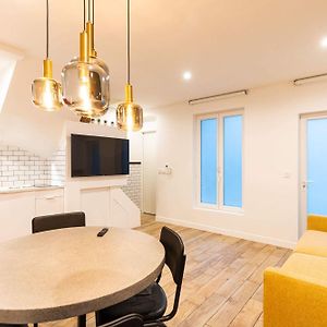 Town House Nation, Bastille, Ac By Lcc Agency